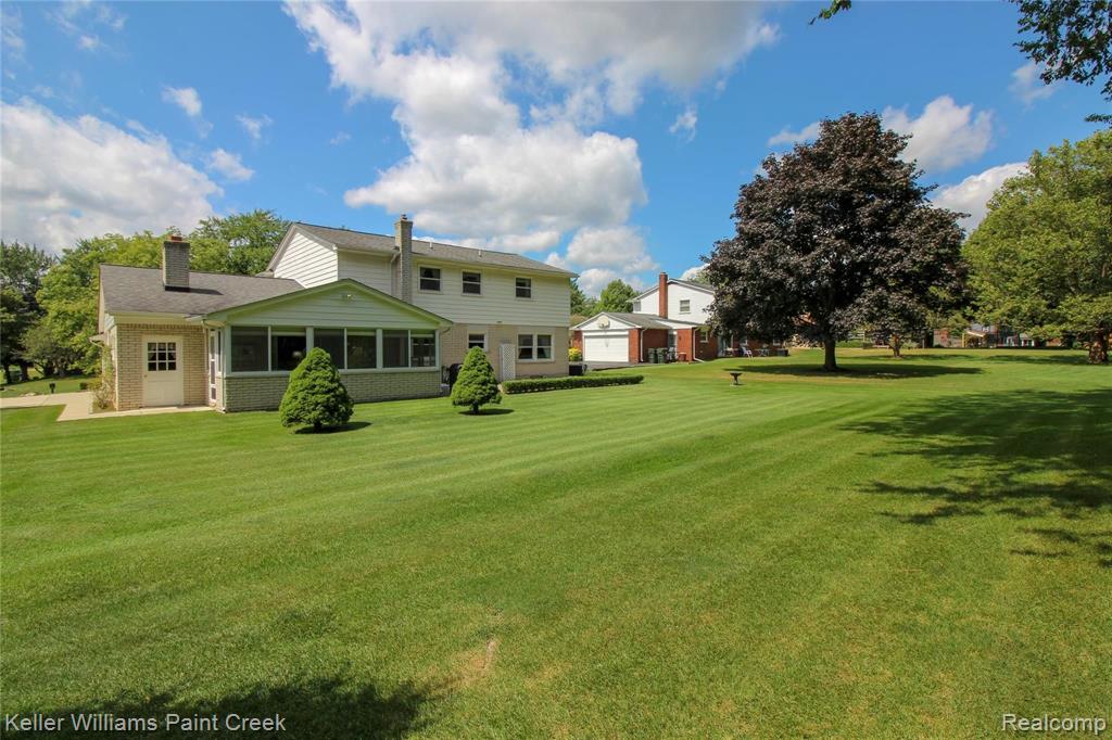 622 Bridgestone Drive Rochester Hills, MI 48309 - Photo 39 of 45