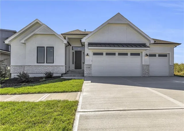 $690,060 | 17359 West 169th Terrace, Olathe, KS 66062