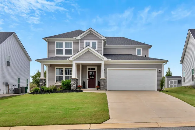 $399,900 | 565 Fenwick Drive, Woodruff, SC 29388