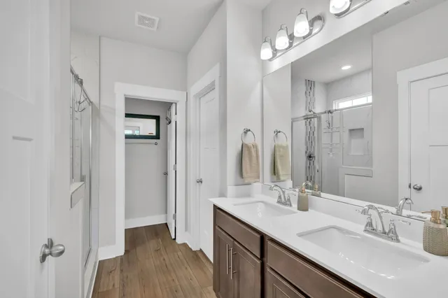 $399,900 | 565 Fenwick Drive, Woodruff, SC 29388