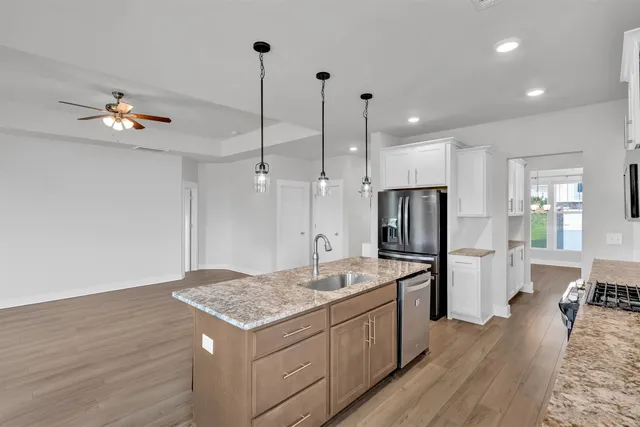 $399,900 | 565 Fenwick Drive, Woodruff, SC 29388