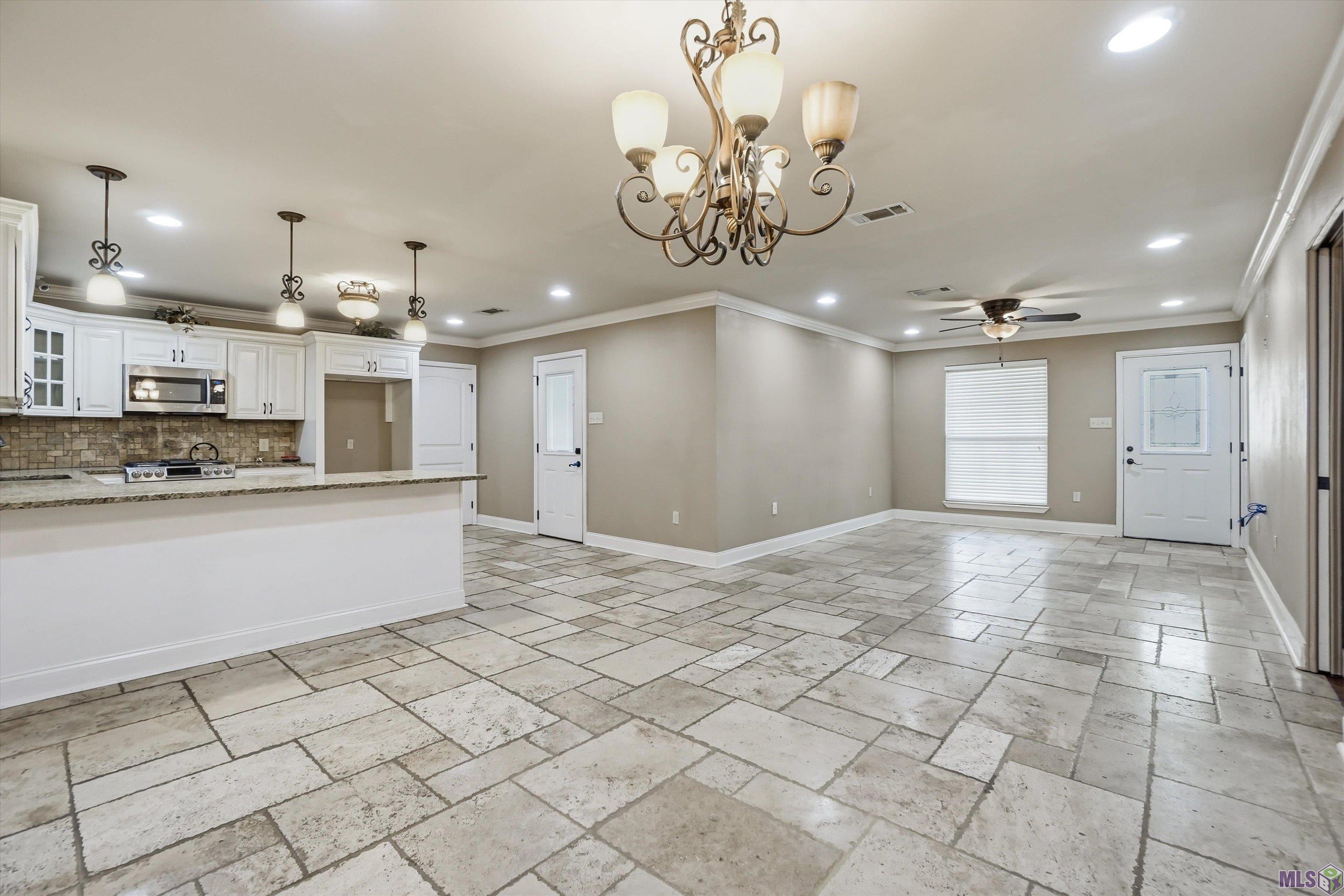 9937 Golden Gate Avenue Baton Rouge, LA 70818 - Photo 2 of 19