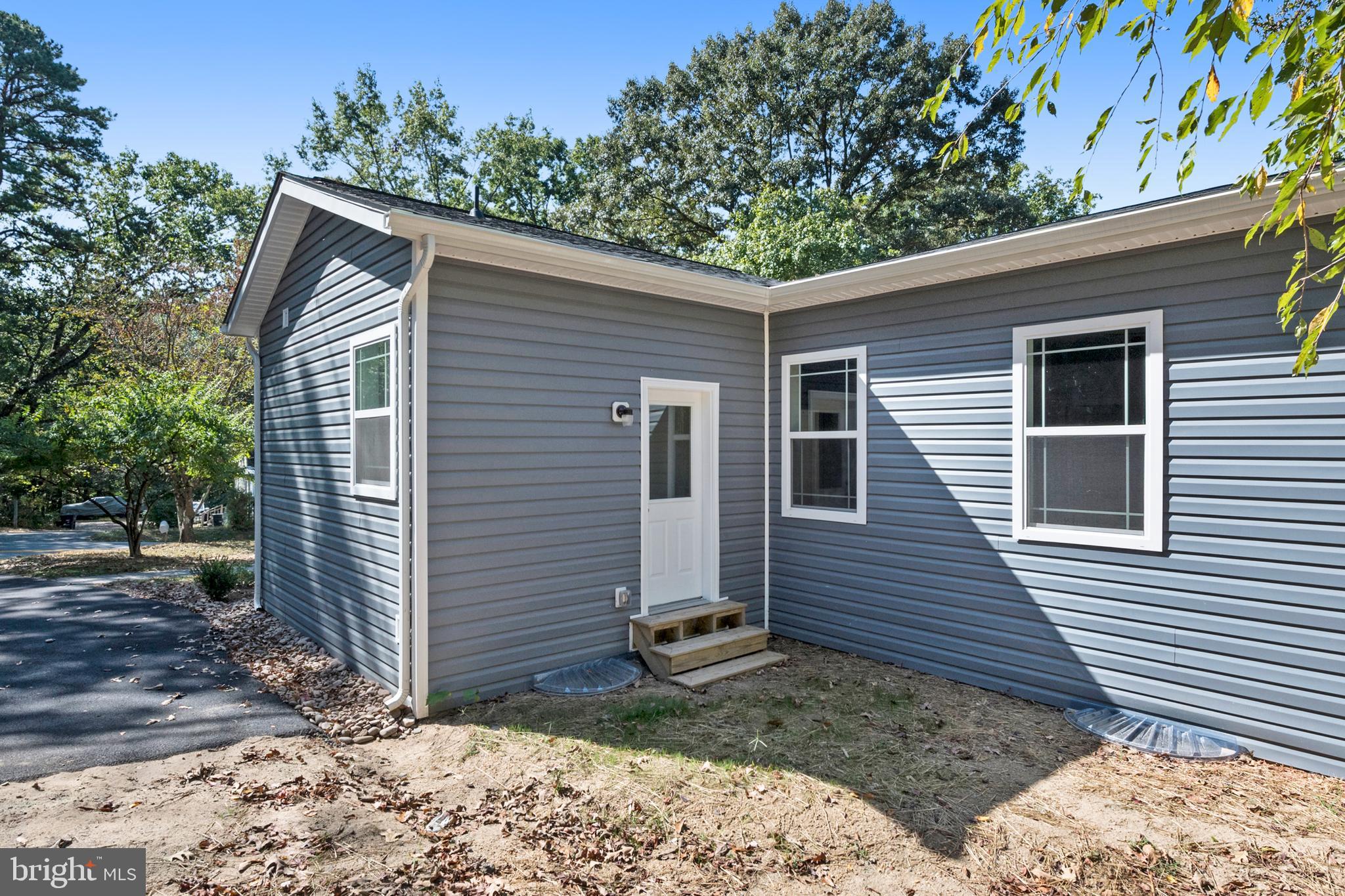 12700 Duckettown Road Laurel, MD 20708 - Photo 5 of 26 Side Rear