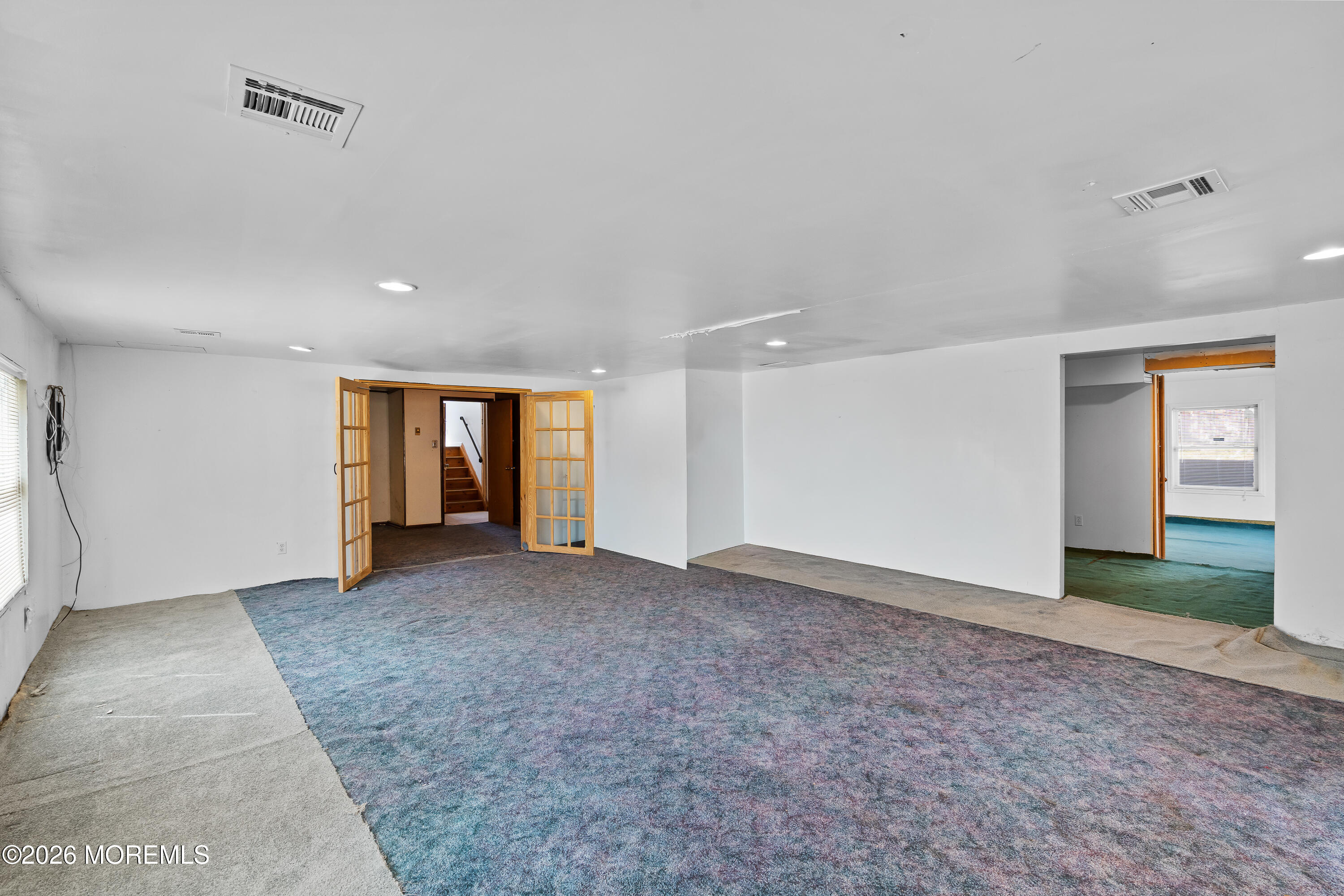 271 Joe Parker Road Lakewood, NJ 08701 - Photo 27 of 35 Family room