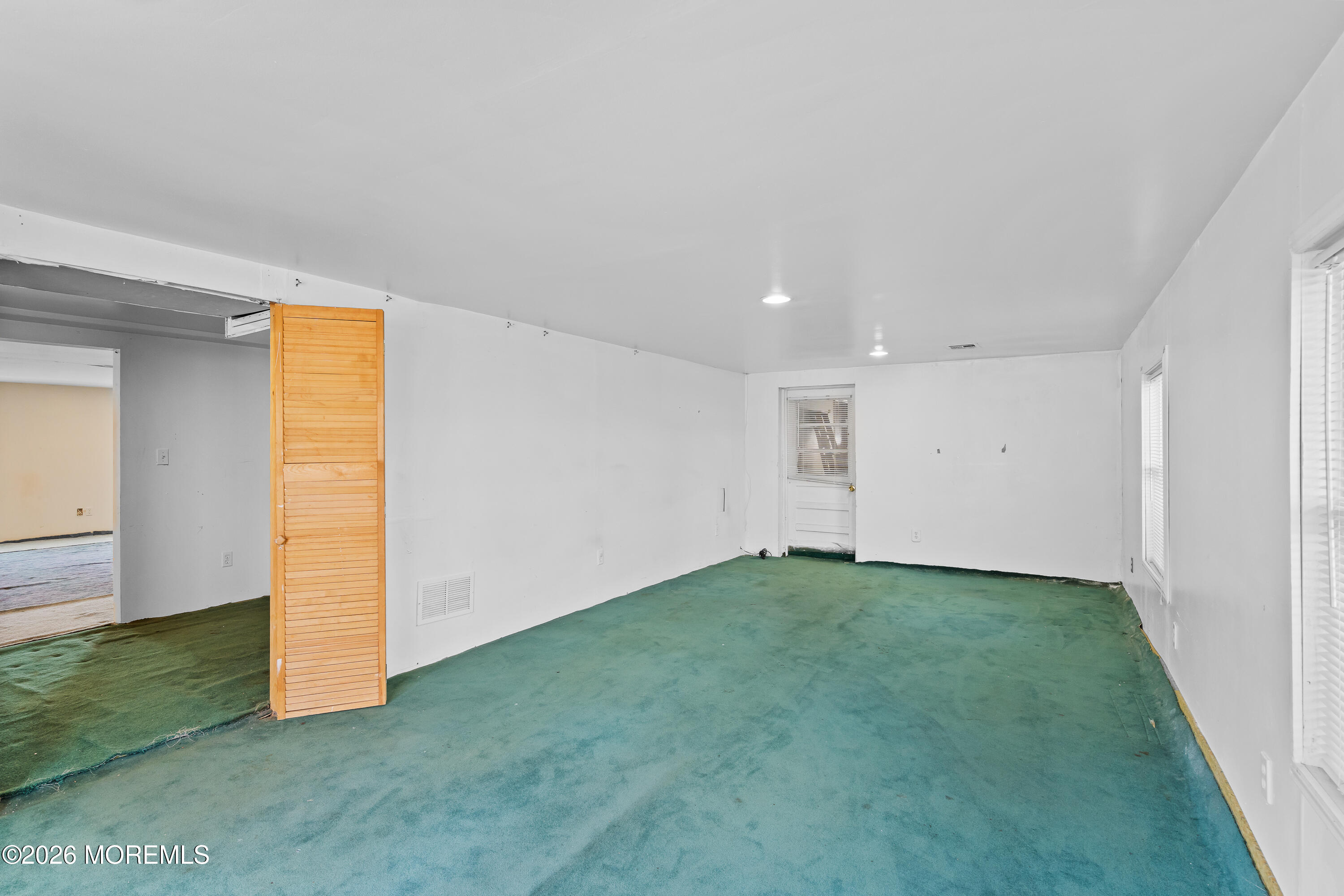 271 Joe Parker Road Lakewood, NJ 08701 - Photo 28 of 35 Bonus room