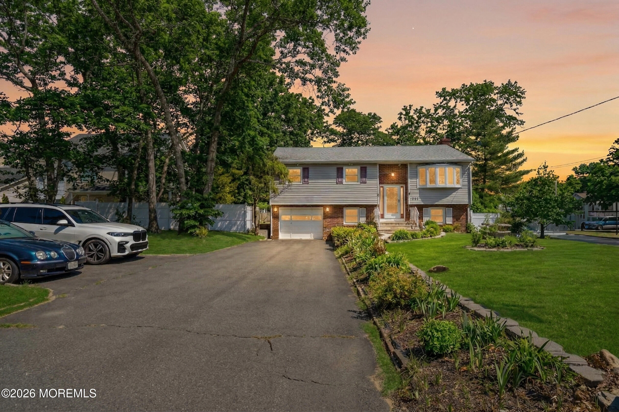 271 Joe Parker Road Lakewood, NJ 08701 - Photo 3 of 35 Virtual sunset front