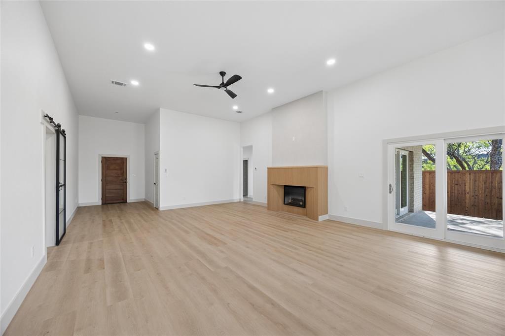 98 Roberts Run Sherman, TX 75092 - Photo 4 of 28