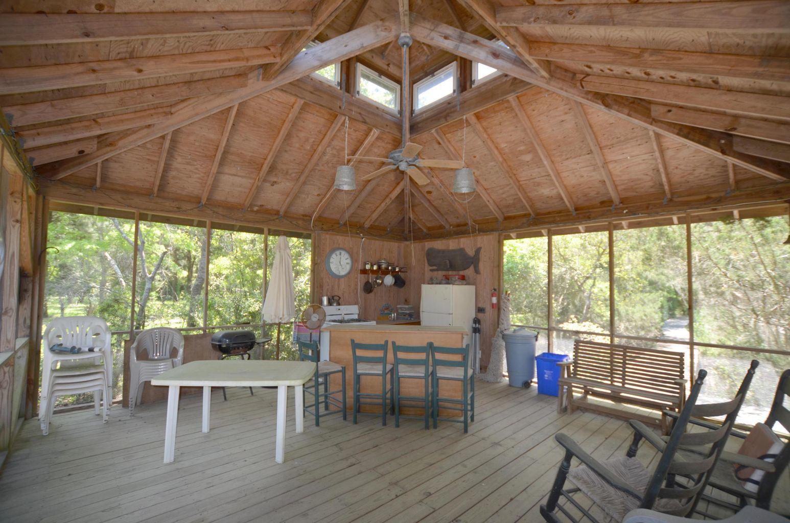 564 Romain Road McClellanville, SC 29458 - Photo 11 of 17 13