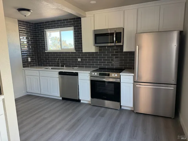 $2,300 | 100 Yorkshire Court, Unit D, Vallejo, CA 94591