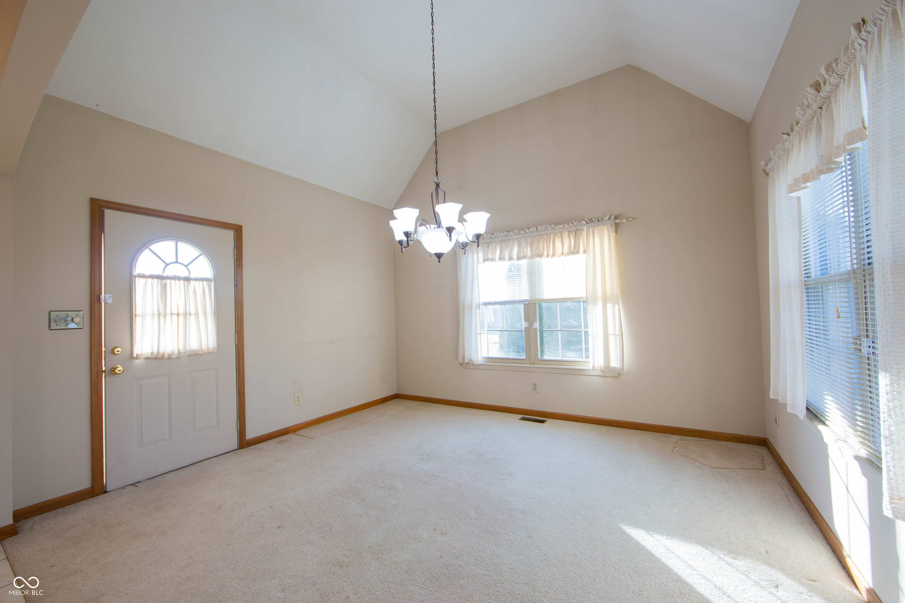 4014 North Centerline Road Franklin, IN 46131 - Photo 24 of 39 Gallery Image 24