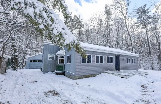 $250,000 | 129 Mountain Base Road, Goffstown, NH 03045