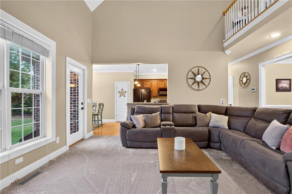 8915 Grove Park Drive Oak Ridge, NC 27310 - Photo 10 of 36 Gallery Image 10