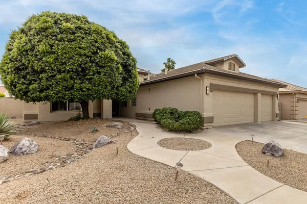 $2,750 | 9843 East Sunburst Drive, Sun Lakes, AZ 85248