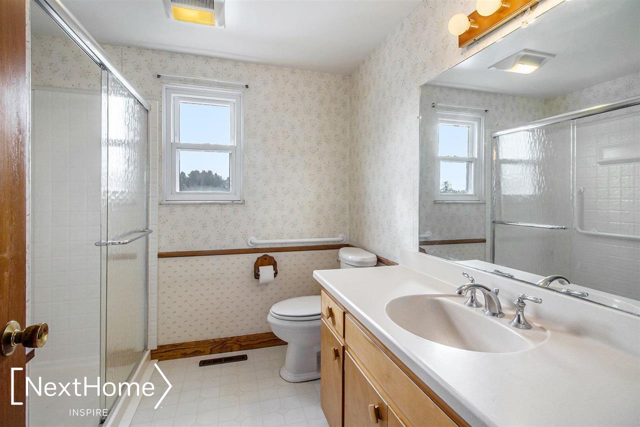 9173 Potter Road Flushing, MI 48433 - Photo 14 of 33