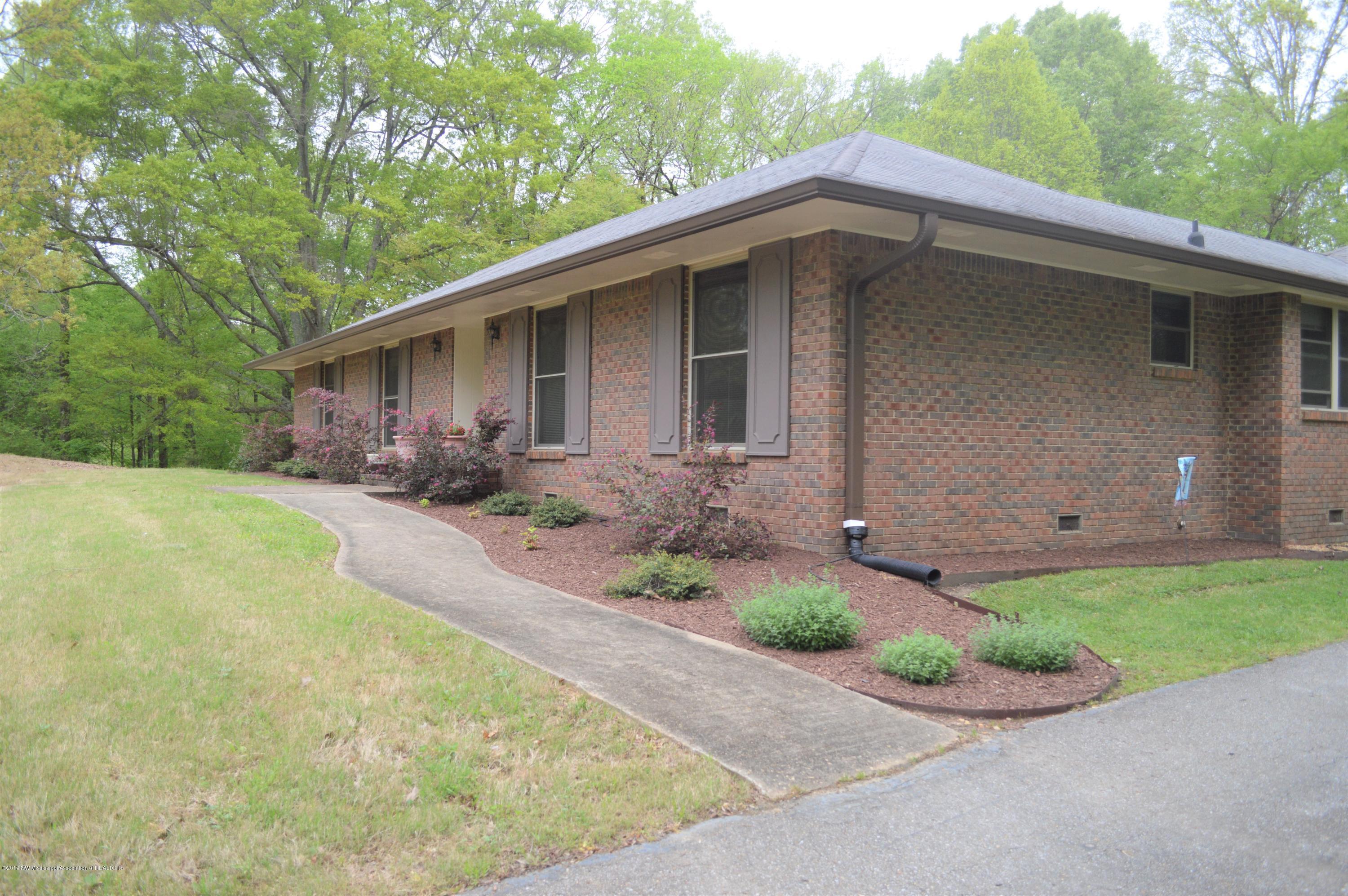 10730 Woolsey Road Olive Branch, MS 38654 - Photo 1 of 46 DSC_0055