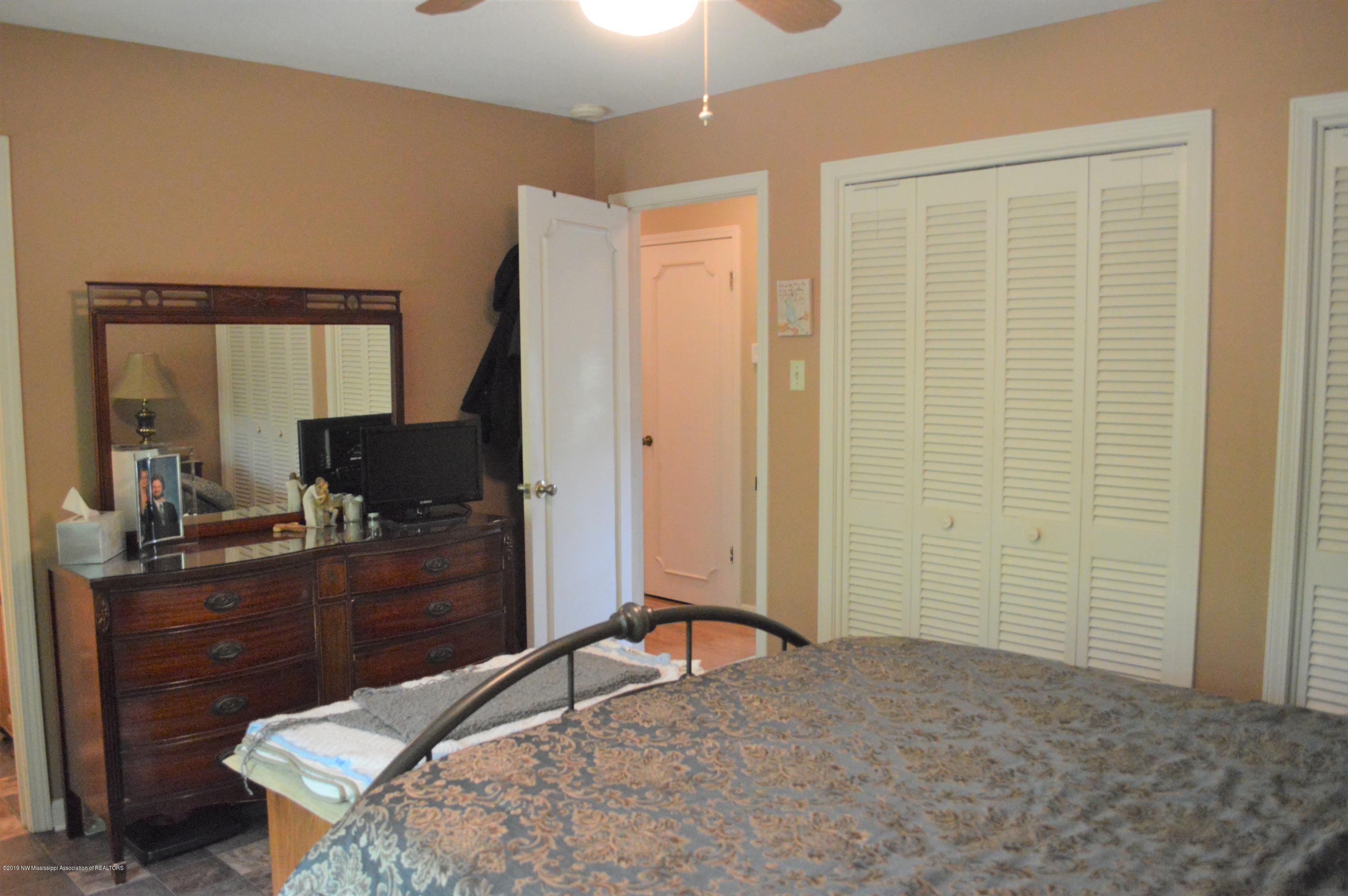 10730 Woolsey Road Olive Branch, MS 38654 - Photo 28 of 46 DSC_0090