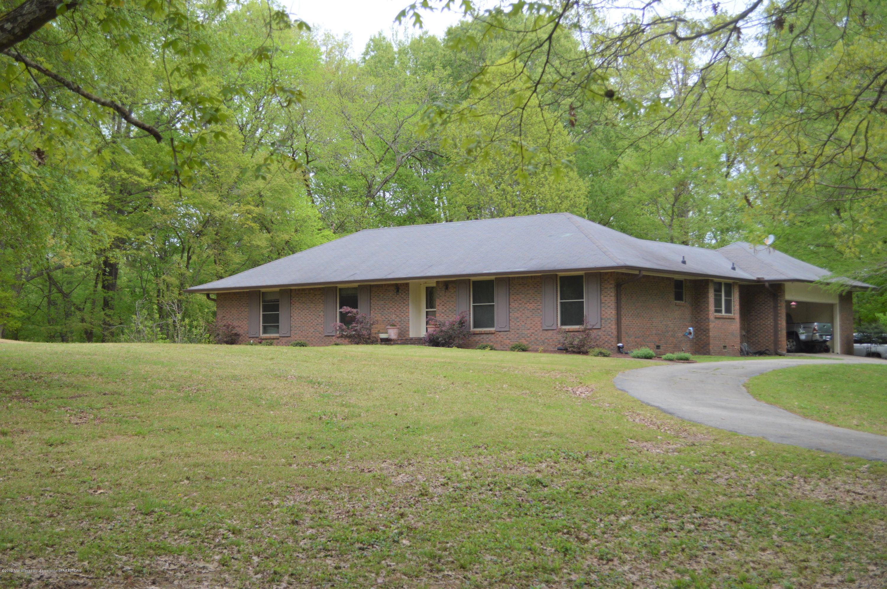 10730 Woolsey Road Olive Branch, MS 38654 - Photo 3 of 46 DSC_0051