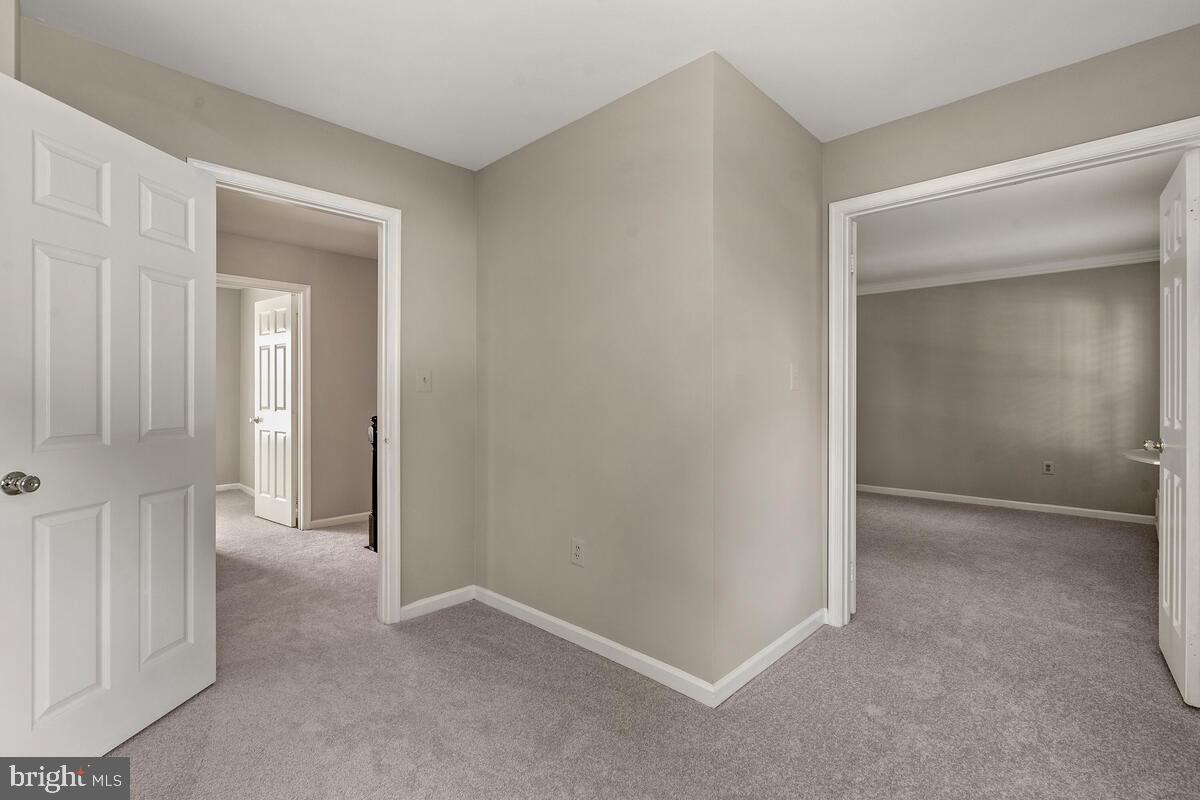 12124 Orchard View Road Gaithersburg, MD 20878 - Photo 24 of 51