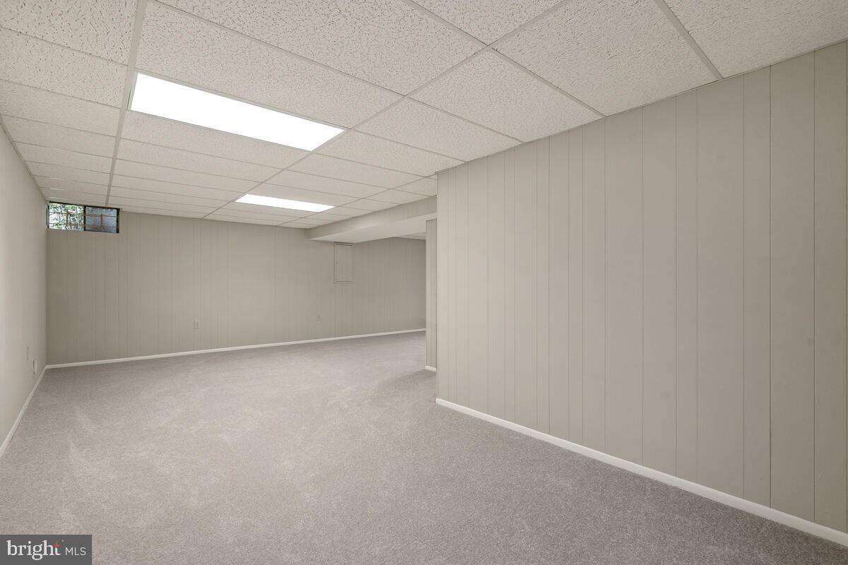 12124 Orchard View Road Gaithersburg, MD 20878 - Photo 31 of 51