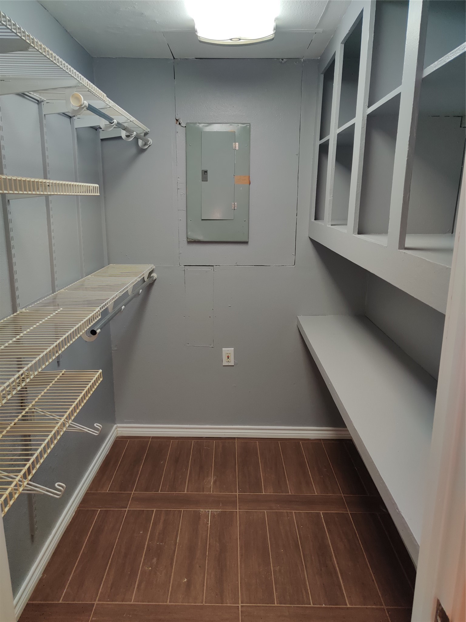 3314 Fern Street Pasadena, TX 77503 - Photo 12 of 14 a view of walk in closet