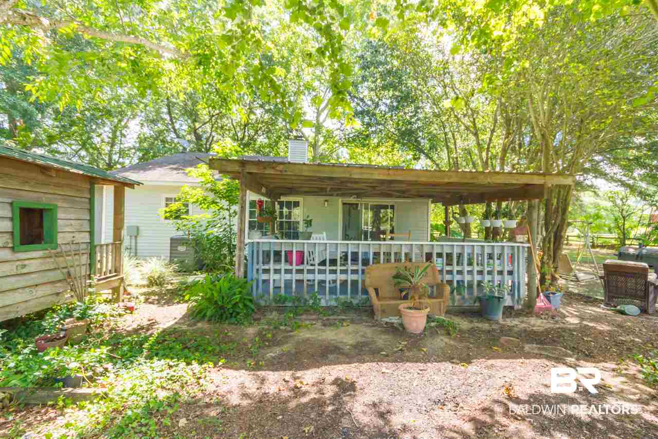 17155 Bemis Lane Elberta, AL 36530 - Photo 14 of 29 Open Porch Backview