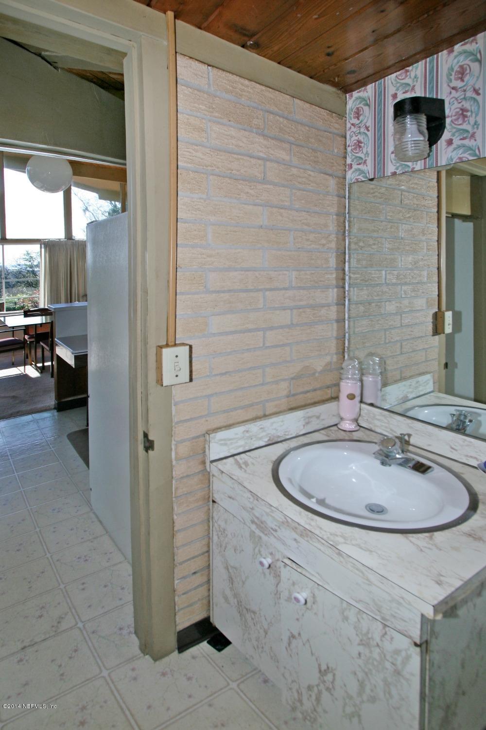 13241 Fort Caroline Road Jacksonville, FL 32225 - Photo 8 of 28 powder_room
