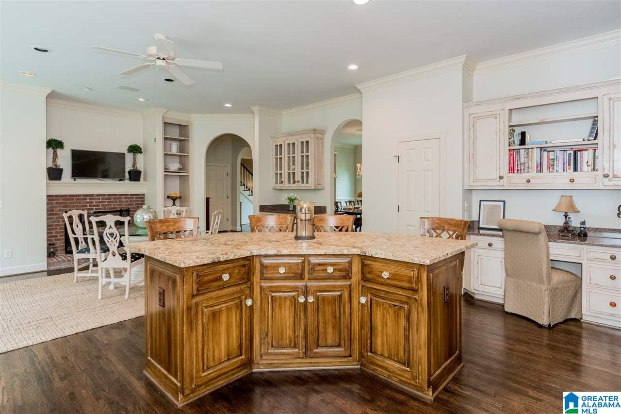 2113 Magnolia Way Birmingham, AL 35243 - Photo 14 of 49
