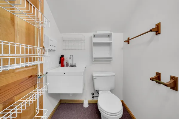 $414,000 | 1070 Forest Hill Road, Apalachin, NY 13732