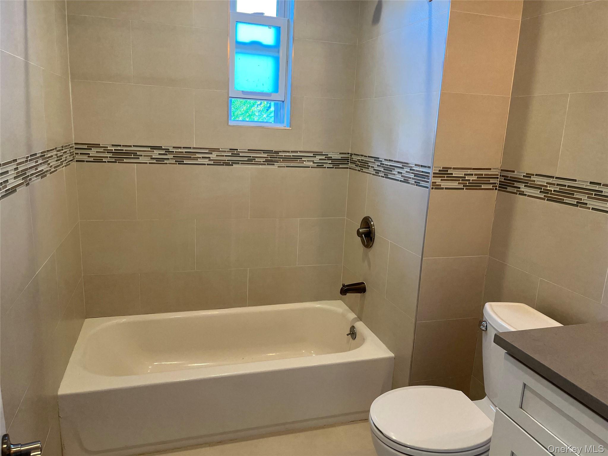 15 Juniper Road, Unit 2 Port Washington, NY 11050 - Photo 15 of 15 Gallery Image 15