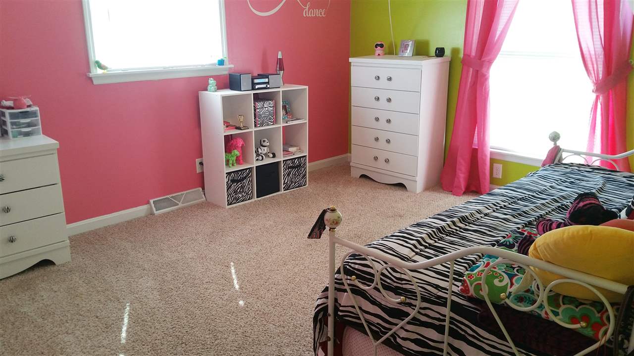 5615 Winston Road Evansville, IN 47710 - Photo 23 of 36 Gallery Image 23