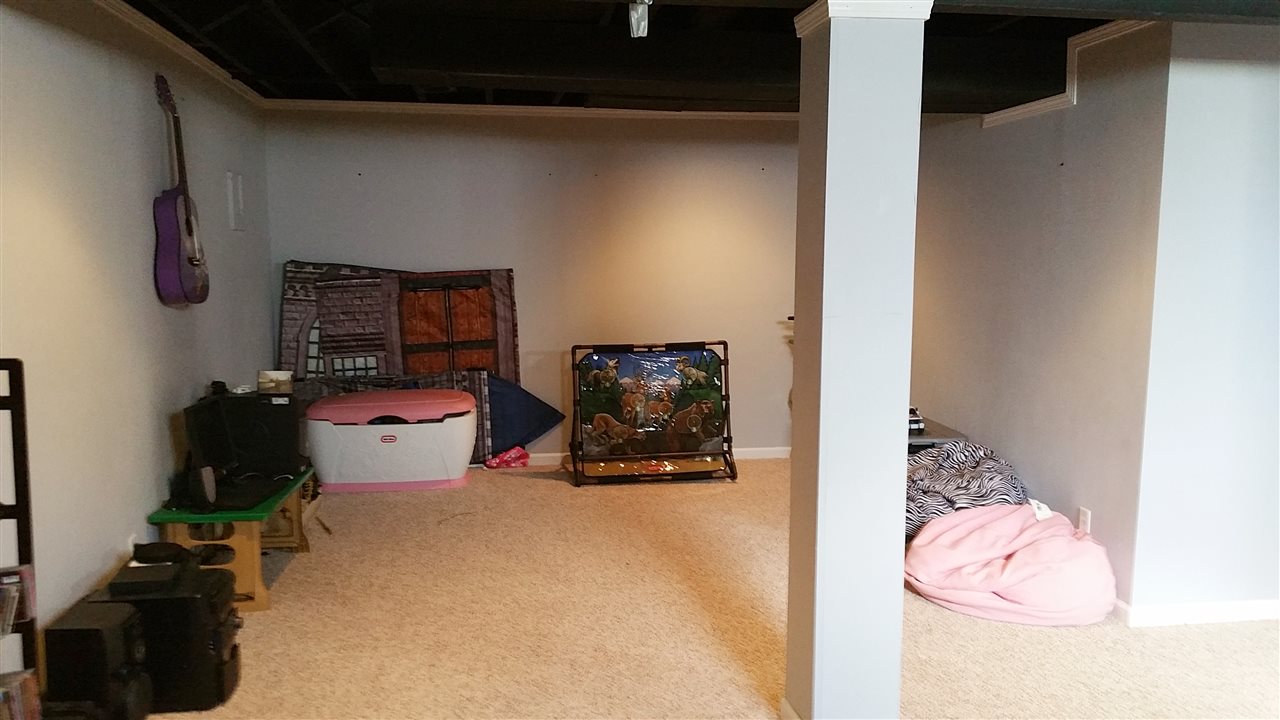 5615 Winston Road Evansville, IN 47710 - Photo 35 of 36 Gallery Image 35