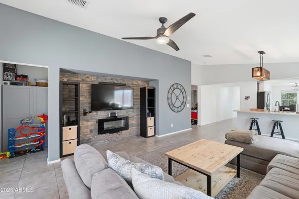 $398,900 | 4050 South 185th Lane, Goodyear, AZ 85338