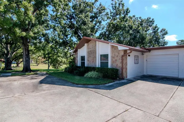 $229,900 | 2281 Shelly Drive, Unit D, Palm Harbor, FL 34684