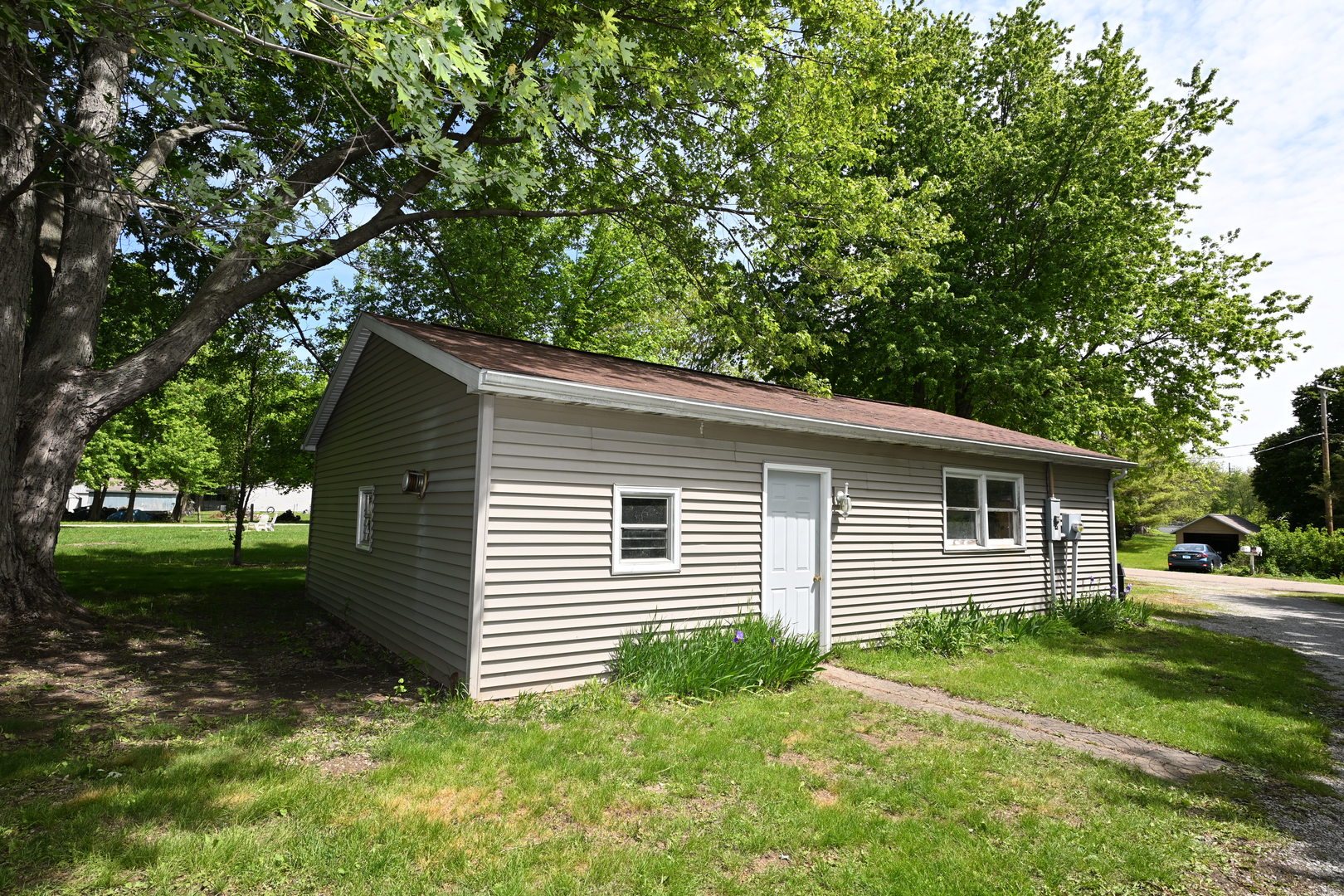506 Park Street Kappa, IL 61738 - Photo 8 of 33