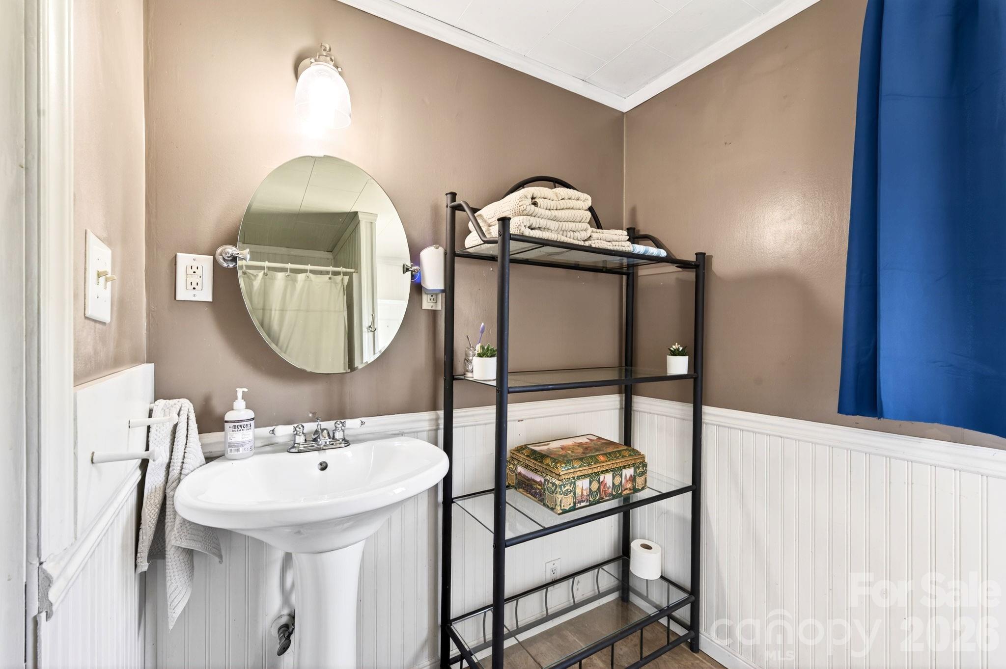 2802 Beaverdam Road Canton, NC 28716 - Photo 15 of 26