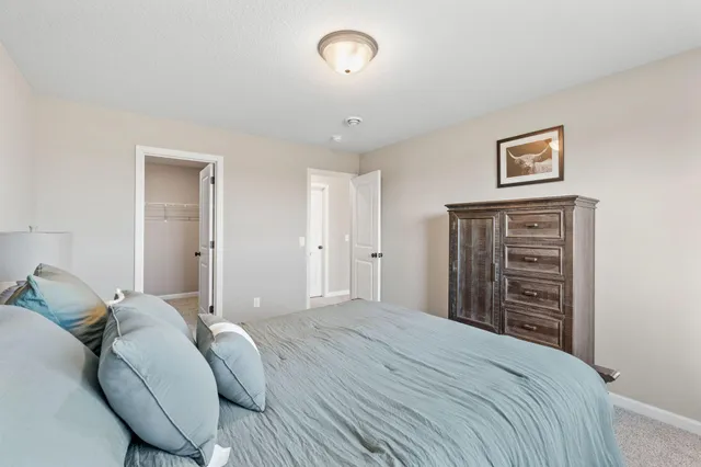 $589,900 | 904 Pine Vale Avenue, Somerset, WI 54025