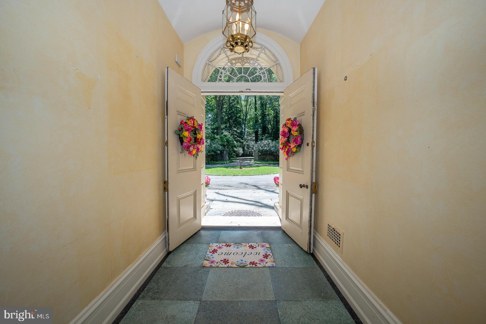 602 Old Eagle School Road Wayne, PA 19087 - Photo 20 of 100 Vestibule