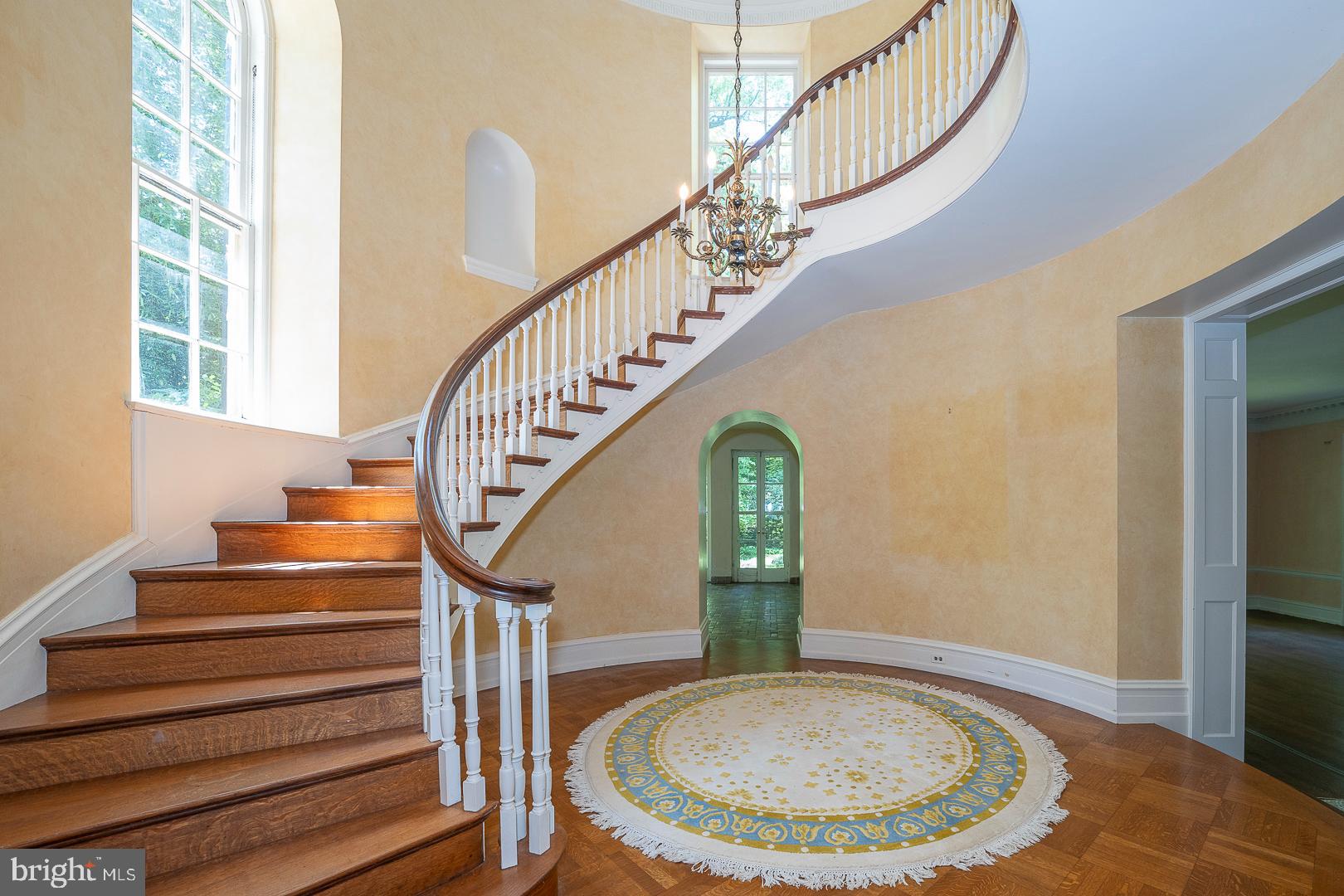 602 Old Eagle School Road Wayne, PA 19087 - Photo 28 of 100 Elegant staircase