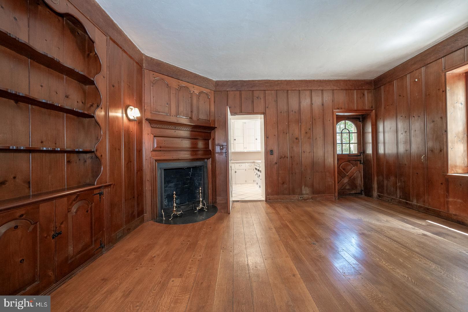 602 Old Eagle School Road Wayne, PA 19087 - Photo 47 of 100 Breakfast room in pine