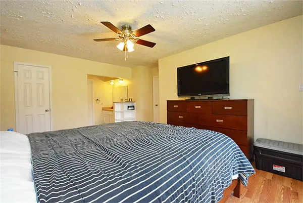 $2,580 | 2523 Coopers Post Lane, Sugar Land, TX 77478