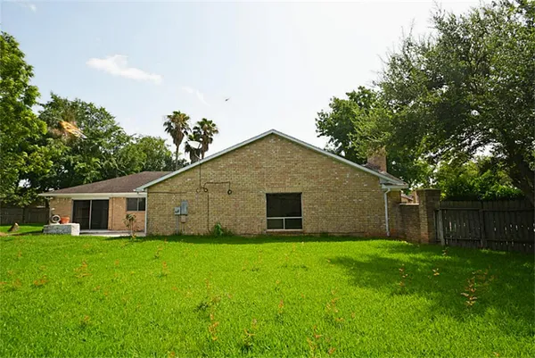 $2,580 | 2523 Coopers Post Lane, Sugar Land, TX 77478