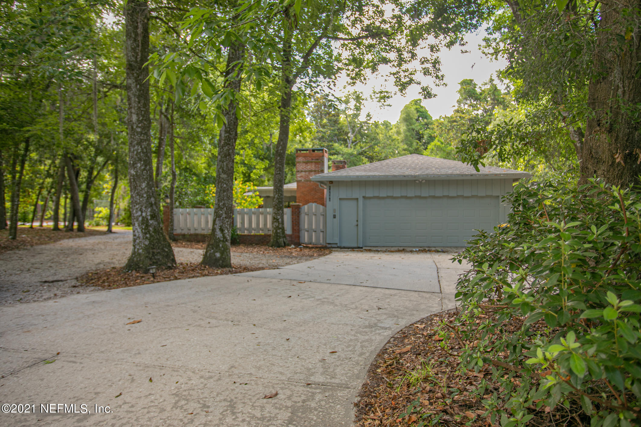 14140 Mandarin Road Jacksonville, FL 32223 - Photo 47 of 47 Side Entry Garage