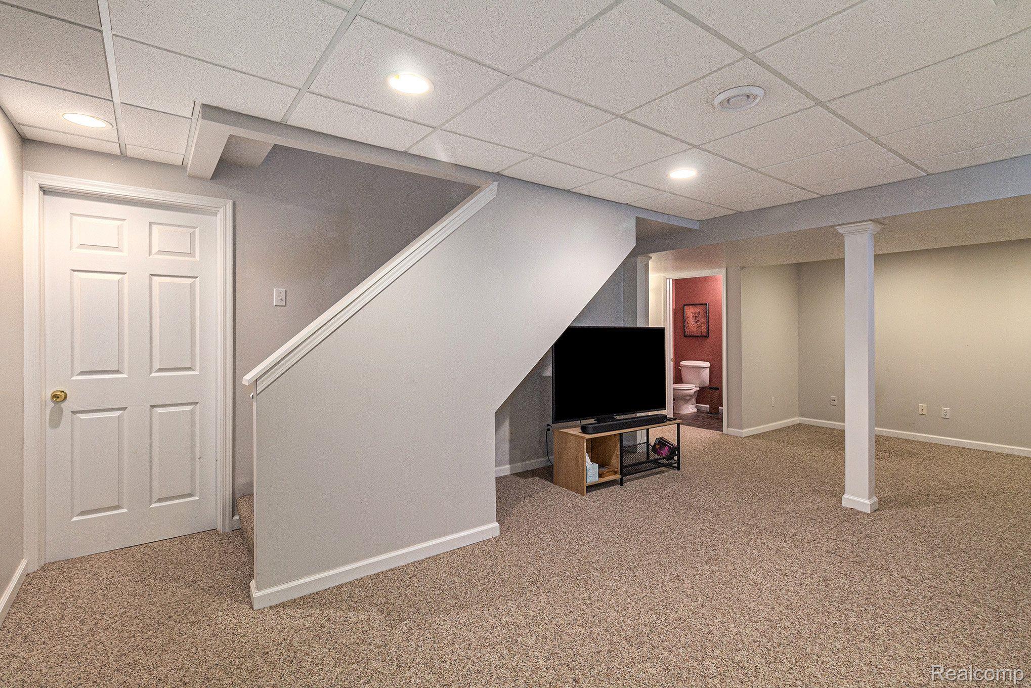3687 Stratton Lane Howell, MI 48843 - Photo 20 of 30 Gallery Image 20