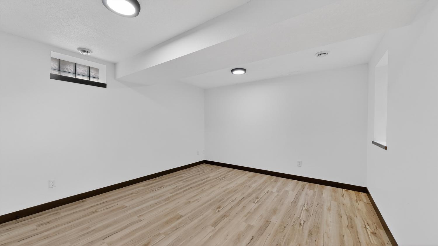 131 Rose Avenue Red Wing, MN 55066 - Photo 23 of 38