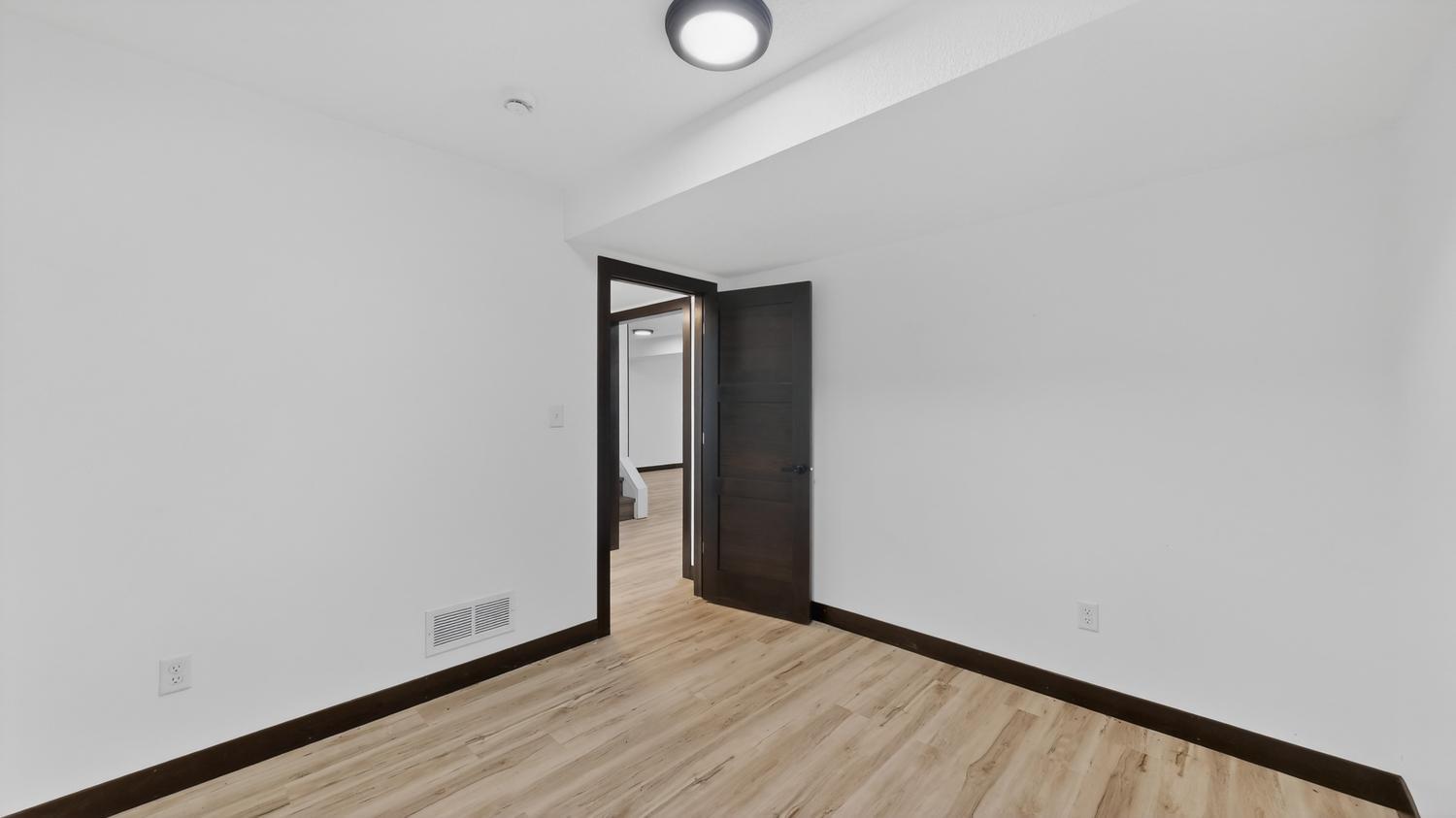 131 Rose Avenue Red Wing, MN 55066 - Photo 30 of 38