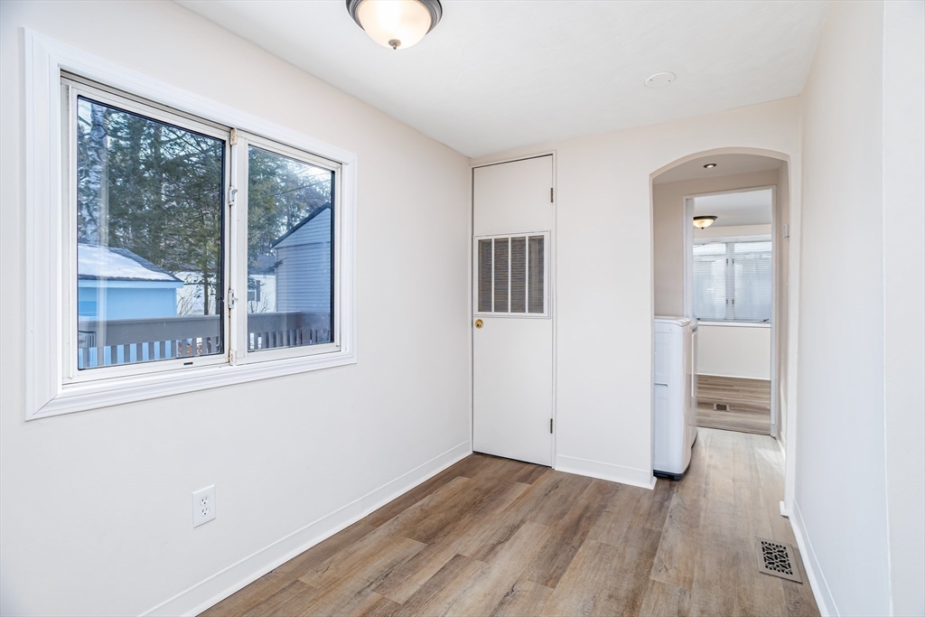 18 Maple Street, Unit 14 Pepperell, MA 01463 - Photo 11 of 27