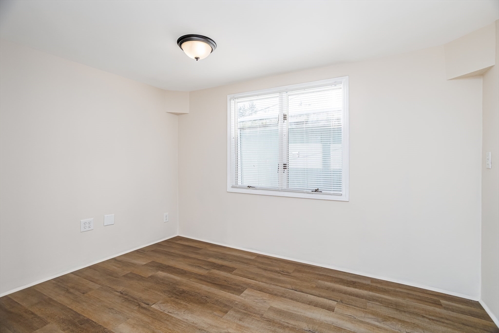 18 Maple Street, Unit 14 Pepperell, MA 01463 - Photo 12 of 27