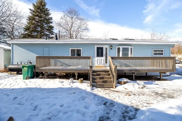 $119,900 | 18 Maple Street, Unit 14, Pepperell, MA 01463