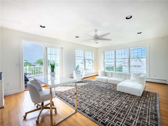 $6,000 | 573 Wolcott Avenue, Middletown, RI 02842