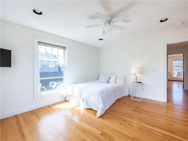 $6,000 | 573 Wolcott Avenue, Middletown, RI 02842